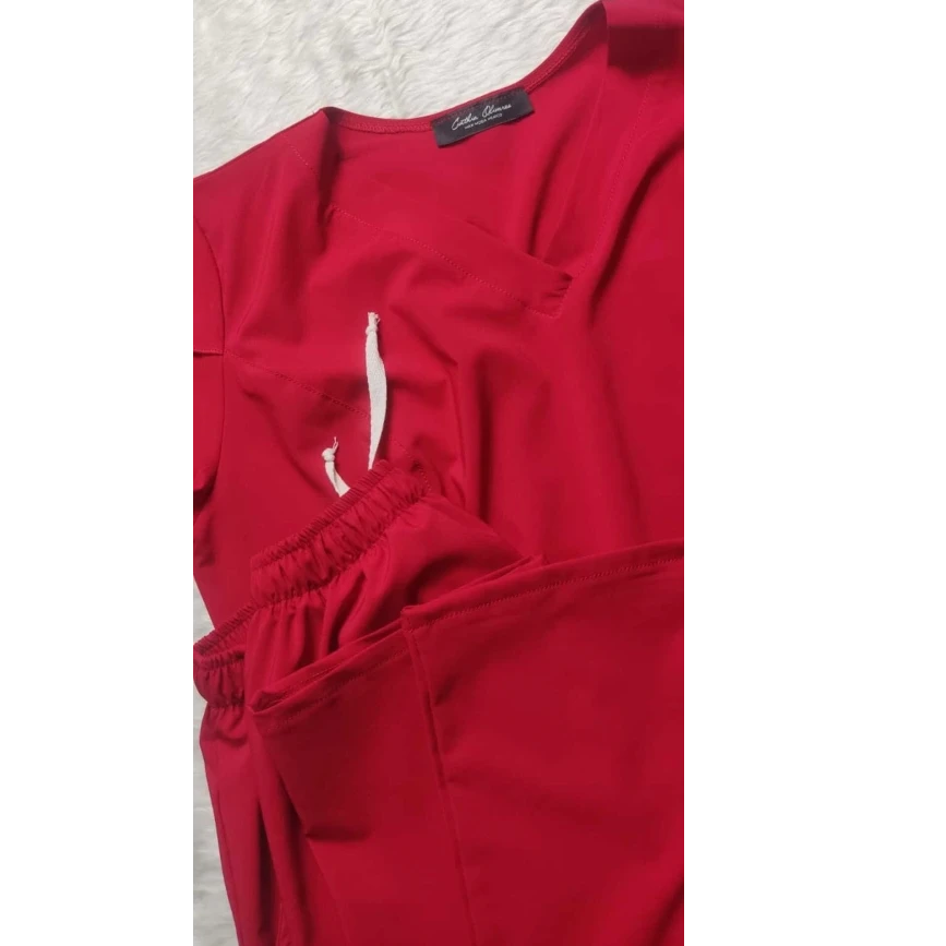 scrubs uniform for women